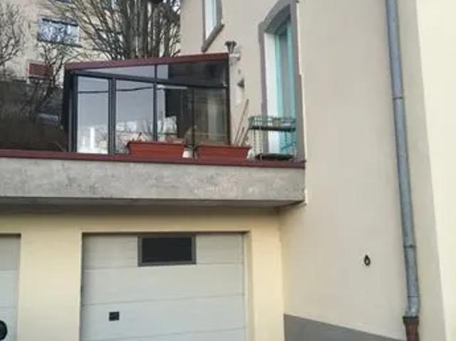 Grand F2, lumineux, balcon et garage