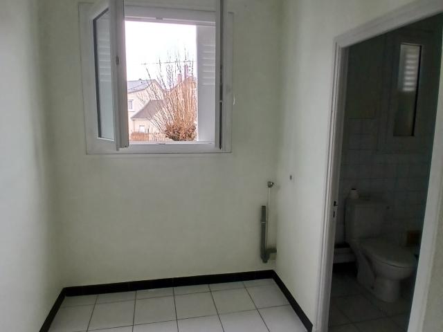 GRAND F2 RUE GENERAL DESBRULYS