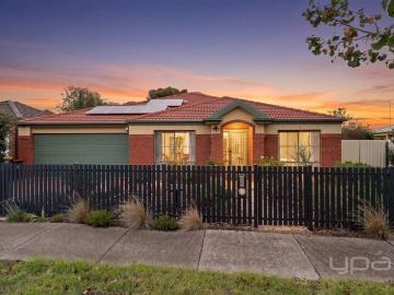 Melton West, Victoria