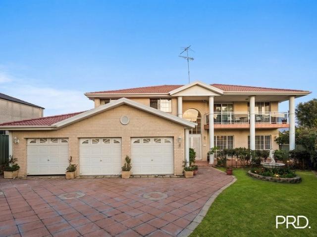 Grand Family Estate with Luxury, Scale & Distinction
