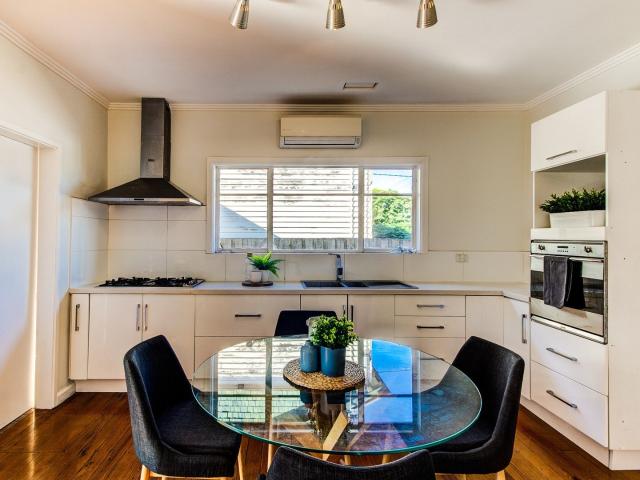 Grand Family Home In Great Location