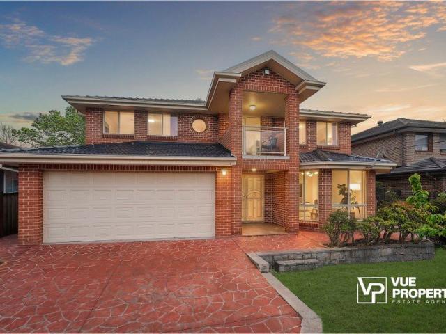 Grand Family Living on a Level 721sqm Block in Prestigious Epping Catchment
