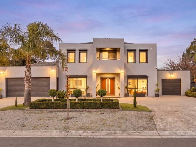 Grand Family Living on Approximately 785sqm with Exceptional Indoor & Outdoor Entertaining