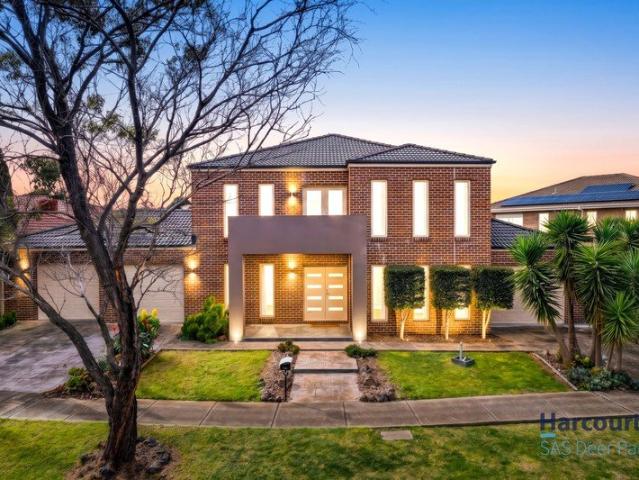 Grand Family Living in the Heart of Cairnlea