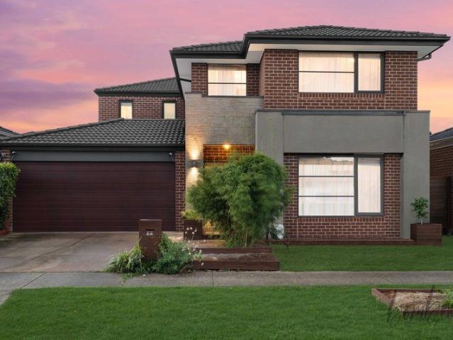 Grand Family Living in the Heart of Doreen