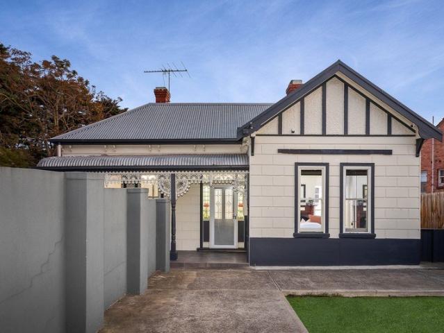 Grand Family Living in the Heart of Hawthorn East