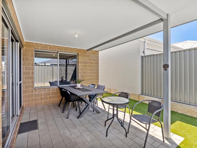 Grand Family Living with Flexibility, Space & Lifestyle in the Heart of Success