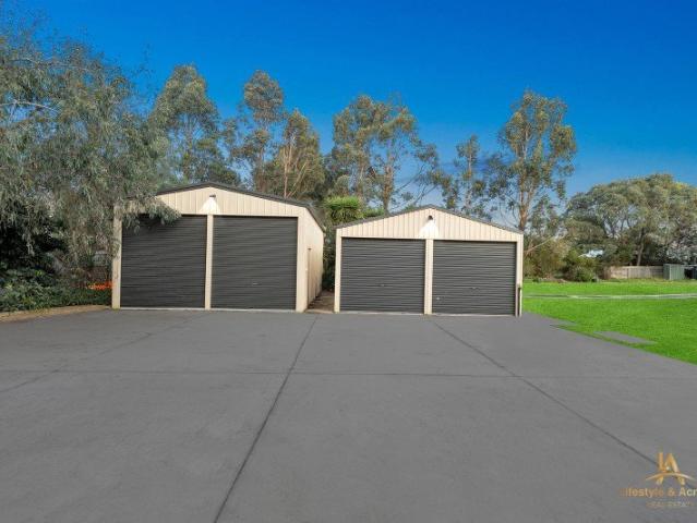 Grand Family Living with Outstanding Entertaining & Exceptional Shedding on a Premium Lifestyle Property