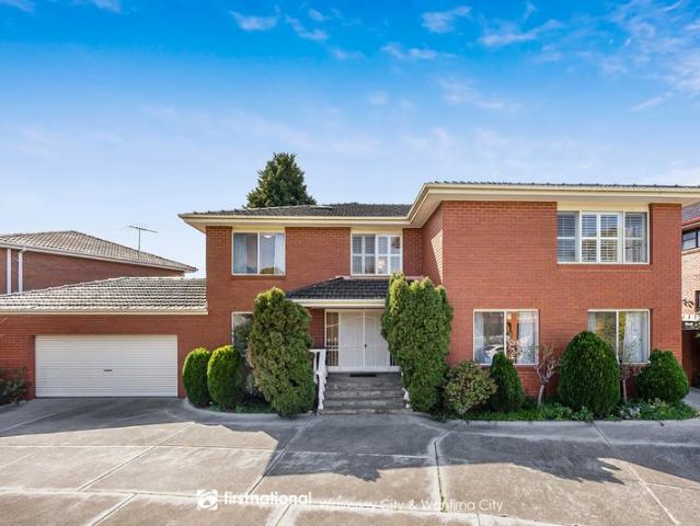 Spacious Family Living Across Two Exceptional Levels & a Statement Circular Driveway
