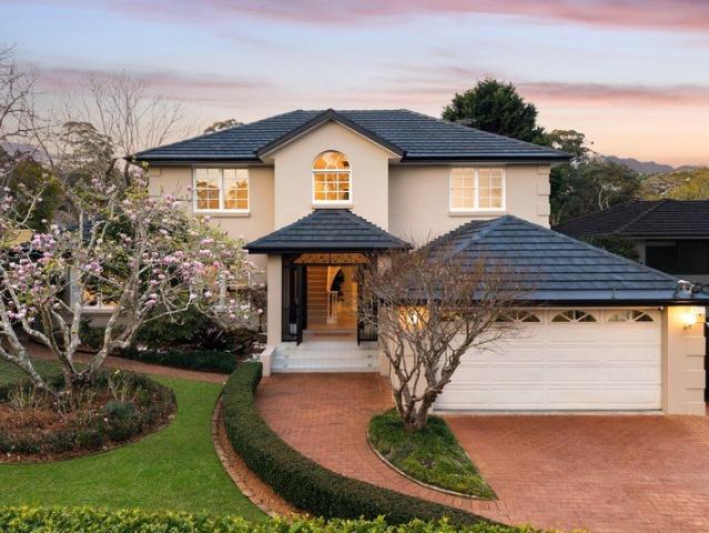 Grand Family Living with North Rear Aspect in Exclusive Golden Triangle