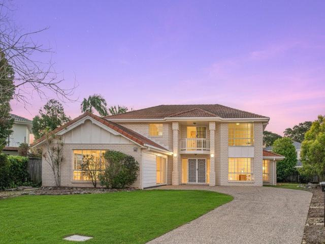 Grand Family Living with Pool, Side Access & Exceptional Flexibility