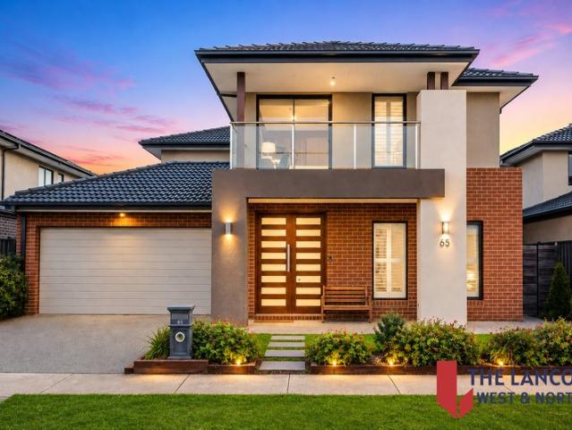 Grand Family Living with the Prestigious Illawarra 39 by Carlisle Homes