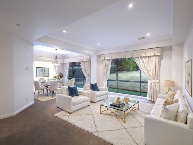 Grand Family Masterpiece in Blue Ribbon Location