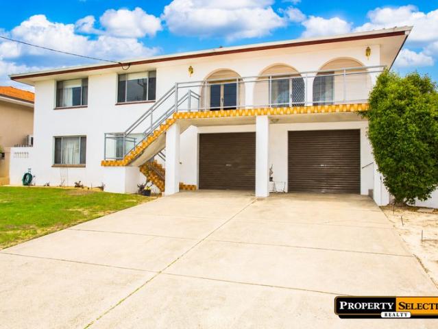 Grand Family Residence with Park Views, Timeless Character & Endless Potential