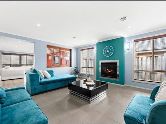 Grand Family with Luxury Living