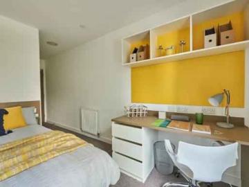 Grand Felda House, London Has an Apartment