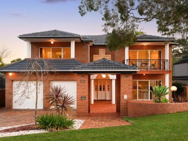 Grand Full Brick Family Entertainer with Pool, Spa and District Views