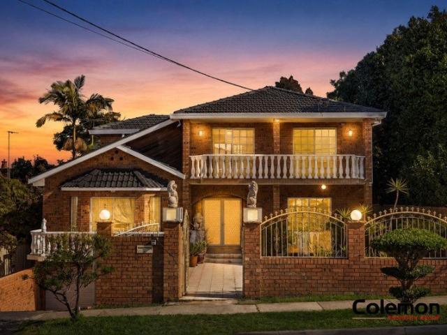 Grand Full Brick Family Residence | Five Bedrooms | Three Levels