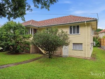 Grand Landholding in One of Camp Hill's Most Prestigious Locations