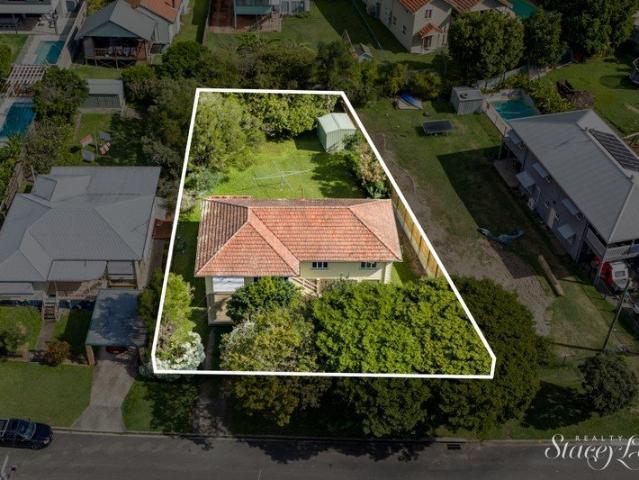 Grand Landholding in One of Camp Hill's Most Prestigious Locations