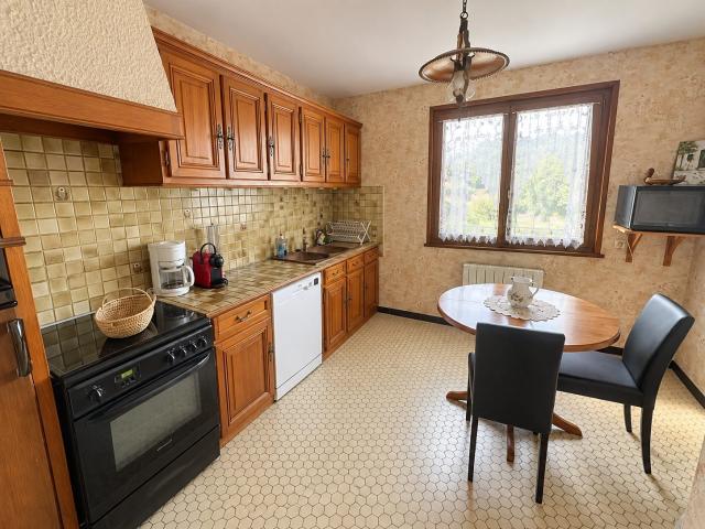 GRAND LARGE Superbe Maison 200m2 utiles 3 chambres 133m² Meyzieu