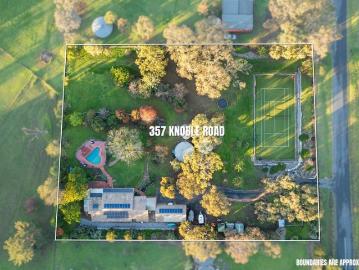 Grand Living in an Exclusive Location