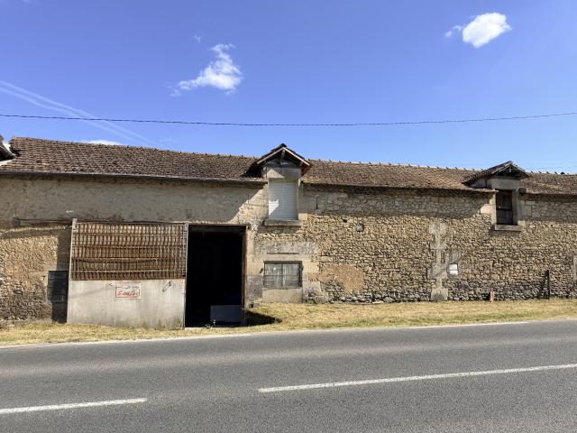 Grand local de 301 m2 à 16 minutes de Périgueux