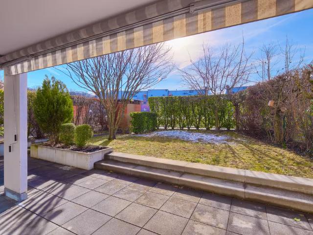 Grand logement de 6.5 pièces avec jardin