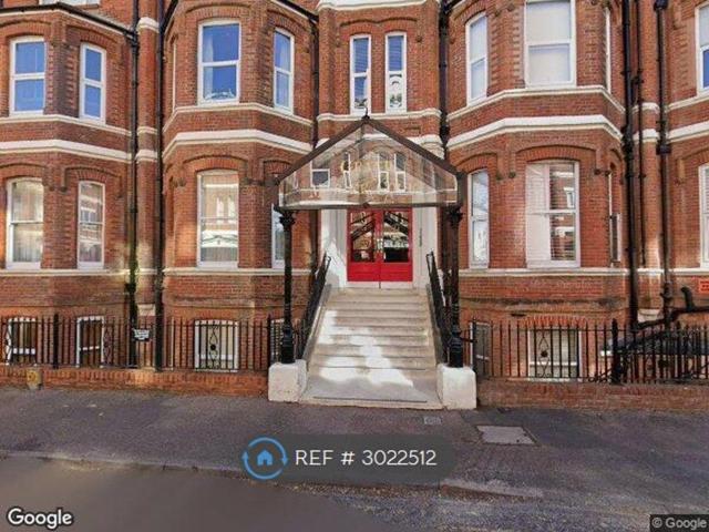 Grand Marine Court, Bournemouth BH2, 2 bed flat to rent, £1,295 pcm | PrimeLocation
