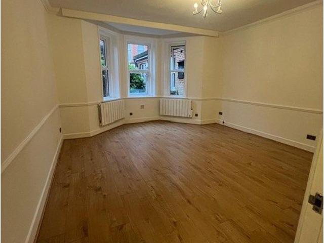 Grand Marine Court, Bournemouth BH2, 2 bed flat to rent, £1,490 pcm | PrimeLocation