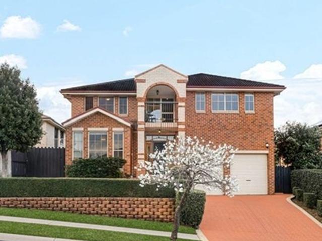 Grand Master Built Family Residence in Elite Cul De Sac