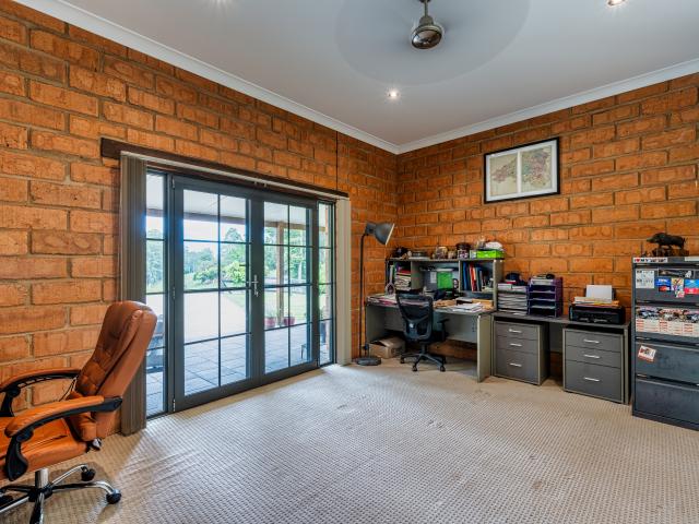 Grand Modern Country Living only 6klm From Bellingen