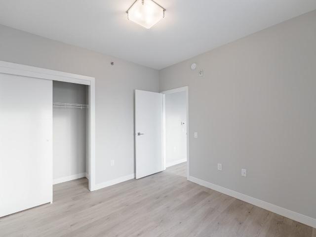Grand Pacific Gardens 1 Bedroom Apartment for Rent at 15 Refinery Way, Winnipeg, MB R3T 6K1