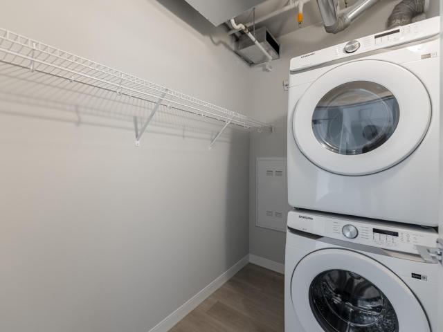 Grand Pacific Gardens Gimli A Apartment for Rent