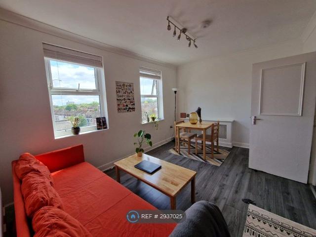 Grand Parade, London N4, 1 bed flat to rent, £1,600 pcm | PrimeLocation
