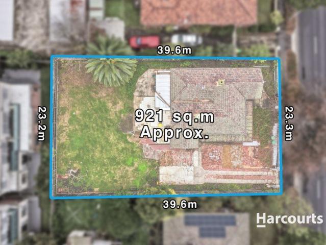 Grand Period Home, Commercial Potential & Future Rear Development STCA