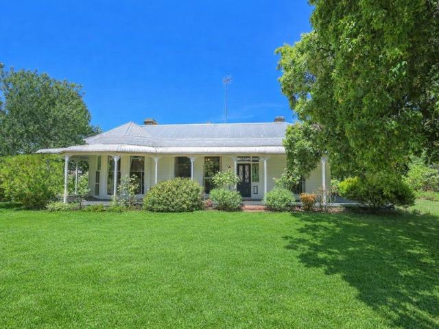 GRAND PERIOD HOME ON LARGE CORNER BLOCK