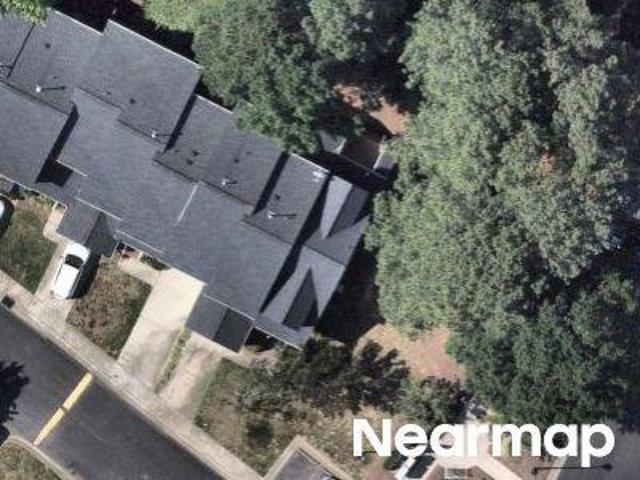 Grand Pointe Dr