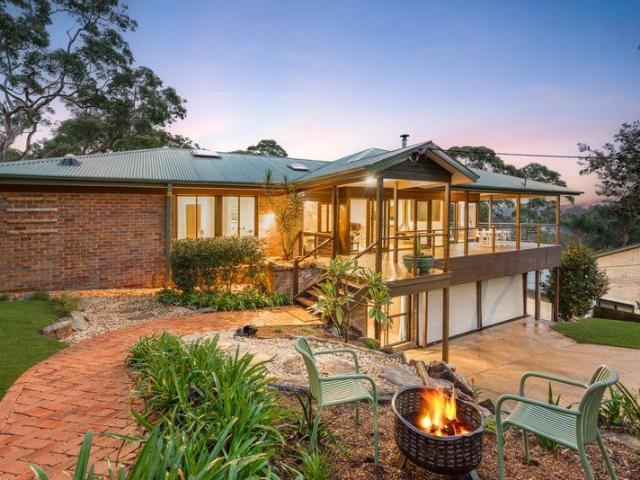 Grand Proportioned Family Home with Swimming Pool and Dual Living Potential, Private Leafy Outlook