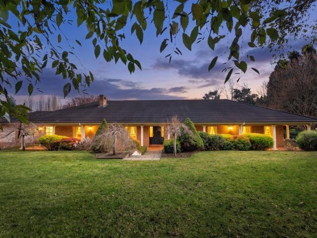 Grand Proportions, Timeless Character & Endless Potential in Prestigious Burradoo