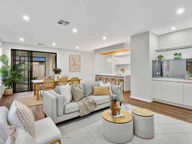 Luxury Living with 4 Bedrooms and 4 Private Bathrooms
