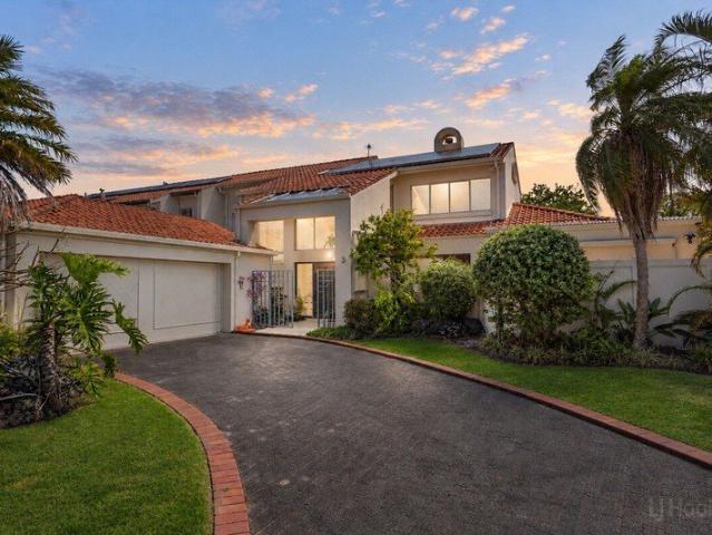 Grand Proportions, Resort Style Living on 881sqm