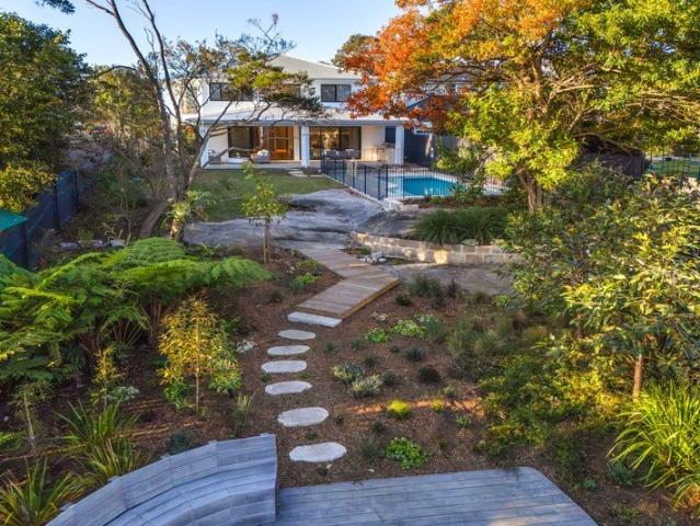 Grand Resort Style Living Brand New Dwelling
