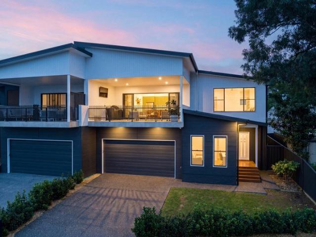 Grand Scale Duplex Living with Stunning Lake Illawarra Views