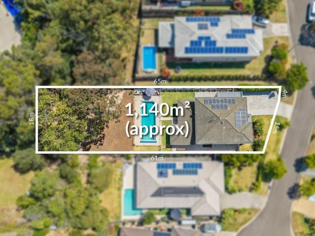 Grand Scale Family Living on 1,140m² with Resort Style Pool in Coomera Retreat