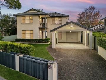Rare Multi Generational Opportunity In Prime Miranda Location
