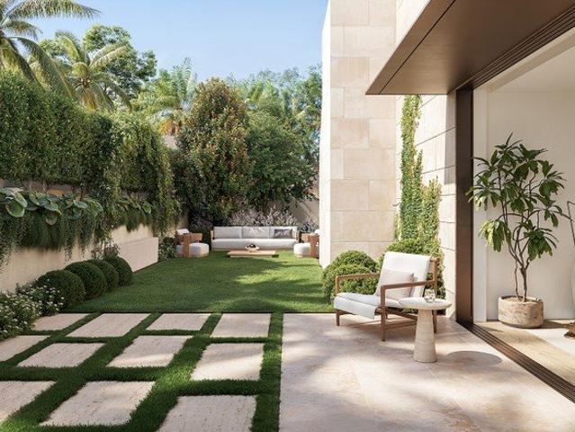 Grand Scale Living with Private Rear Garden and Harbour Outlooks