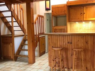 Grand studio avec espace couchage en duplex + 1 parking