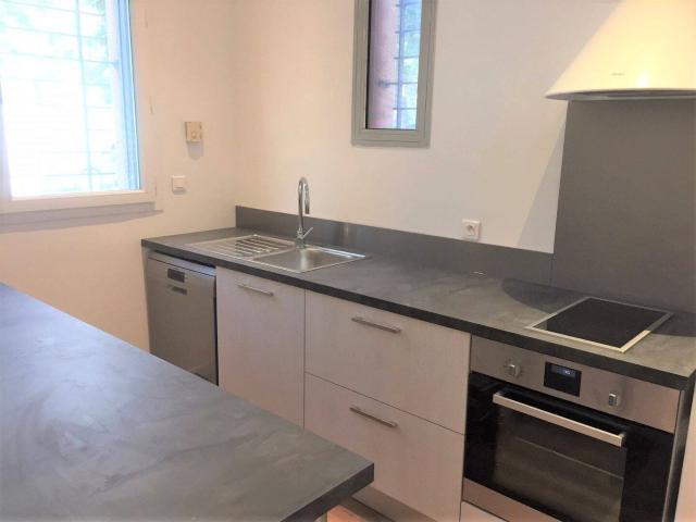 Grand studio avec parking en sous sol Aix en Provence, proche