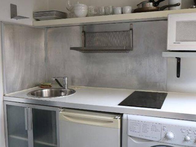 GRAND STUDIO Location Meublé RUE LEGENDRE PARIS 17 Proch